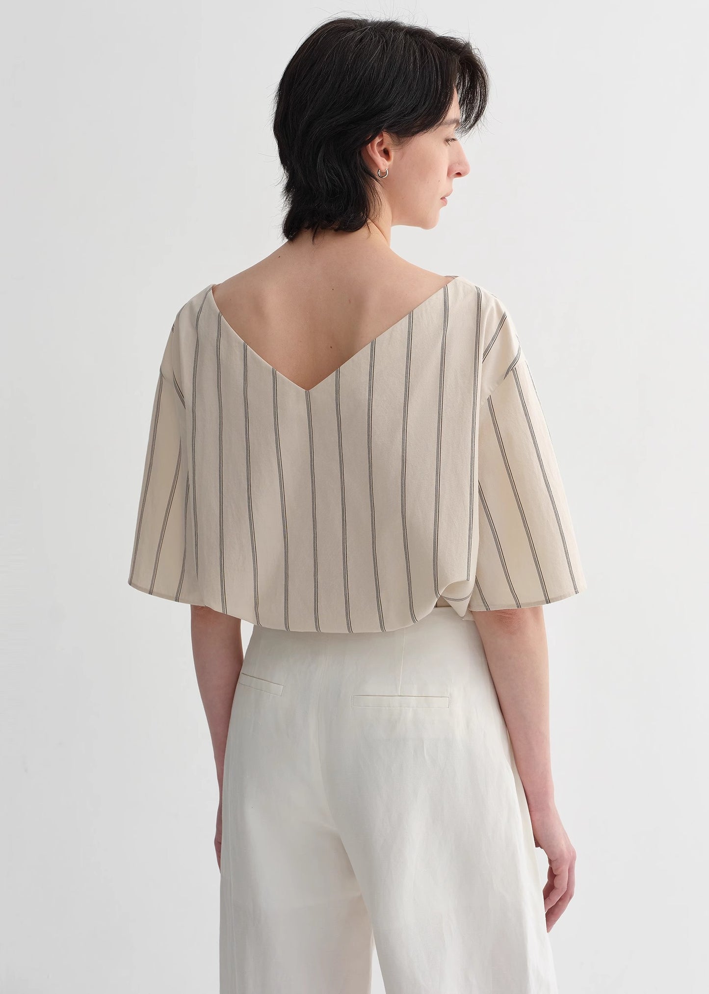 High-intelligence, relaxed, simple, high-quality, long-staple cotton, short-sleeved shirt for women