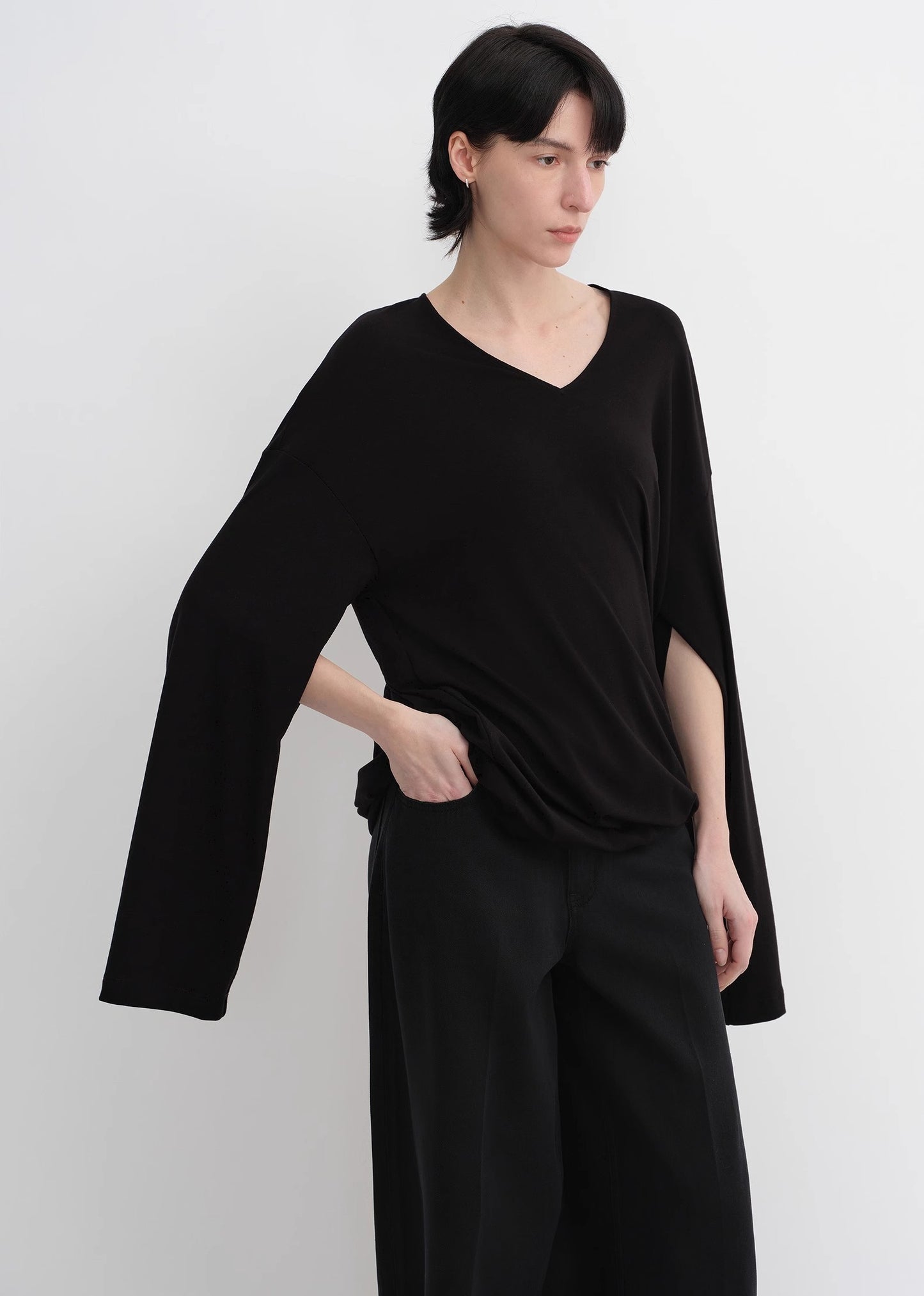 Machine washable Tencel wool V-neck two-wear elastic hem T-shirt bottoming shirt