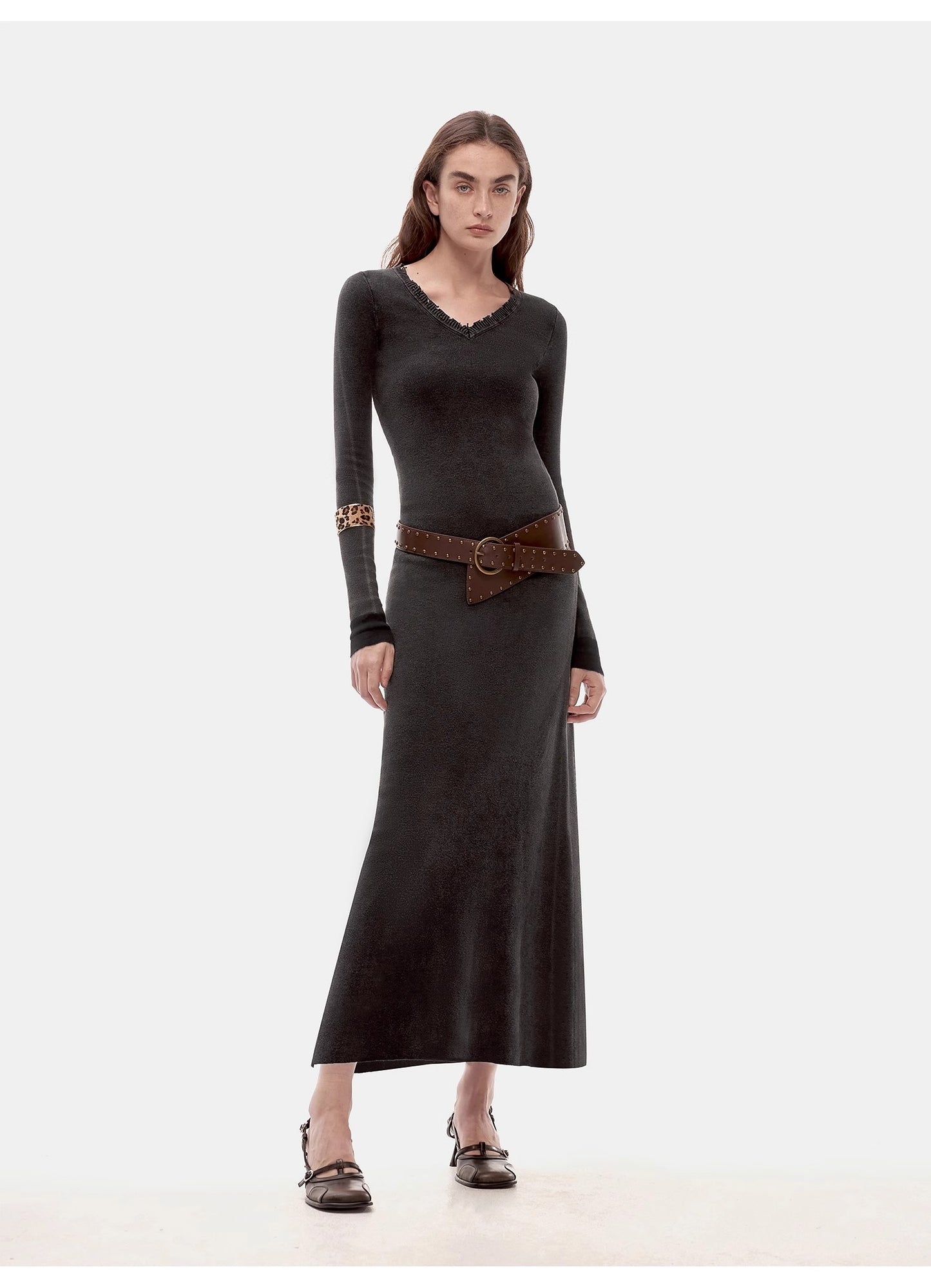"Kalle Morning" fashionable fermented washed distressed raw edge V-neck waist dress for women