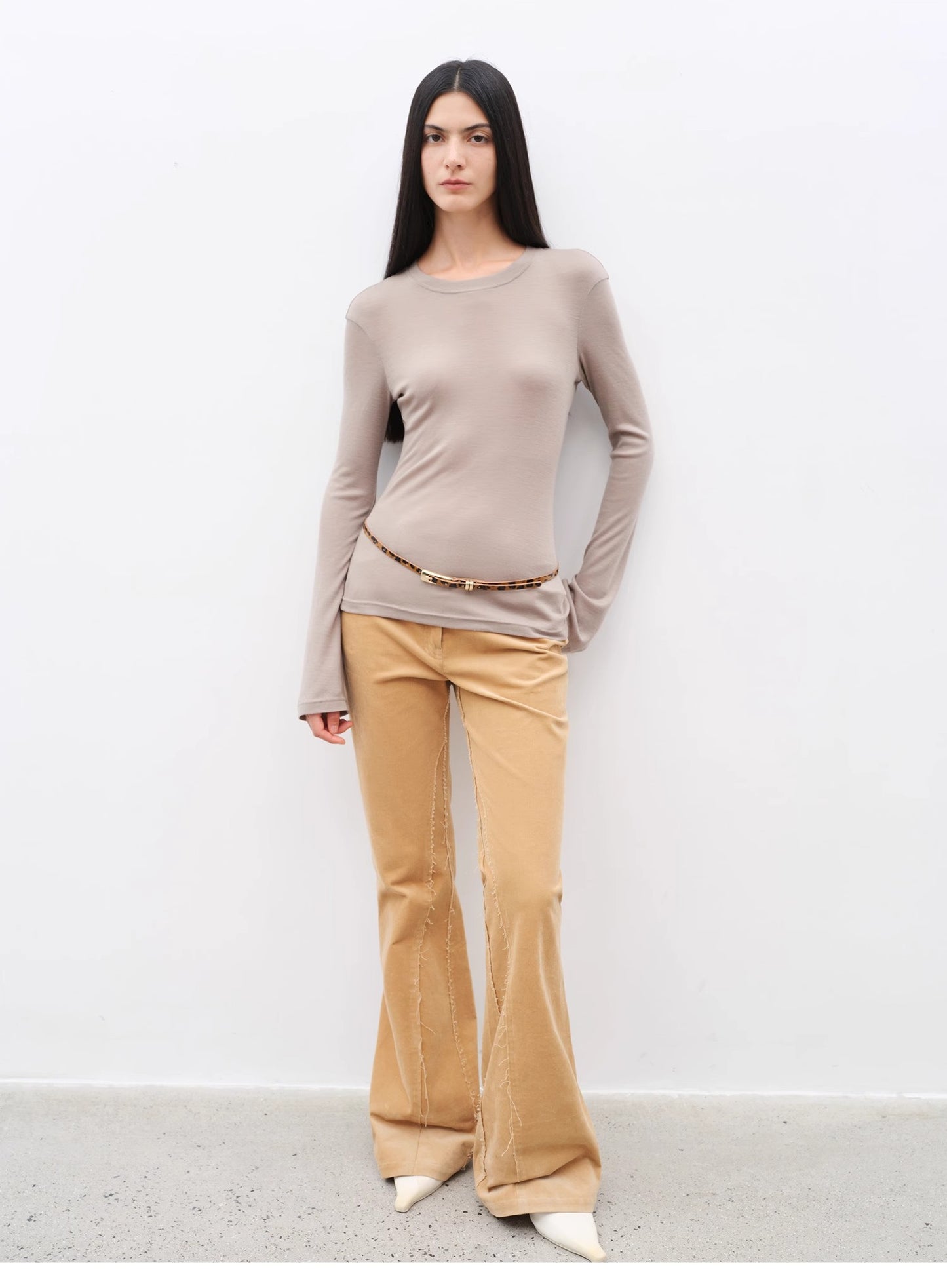 "Road to Extraordinary" Retro modern versatile slim corduroy flared trousers