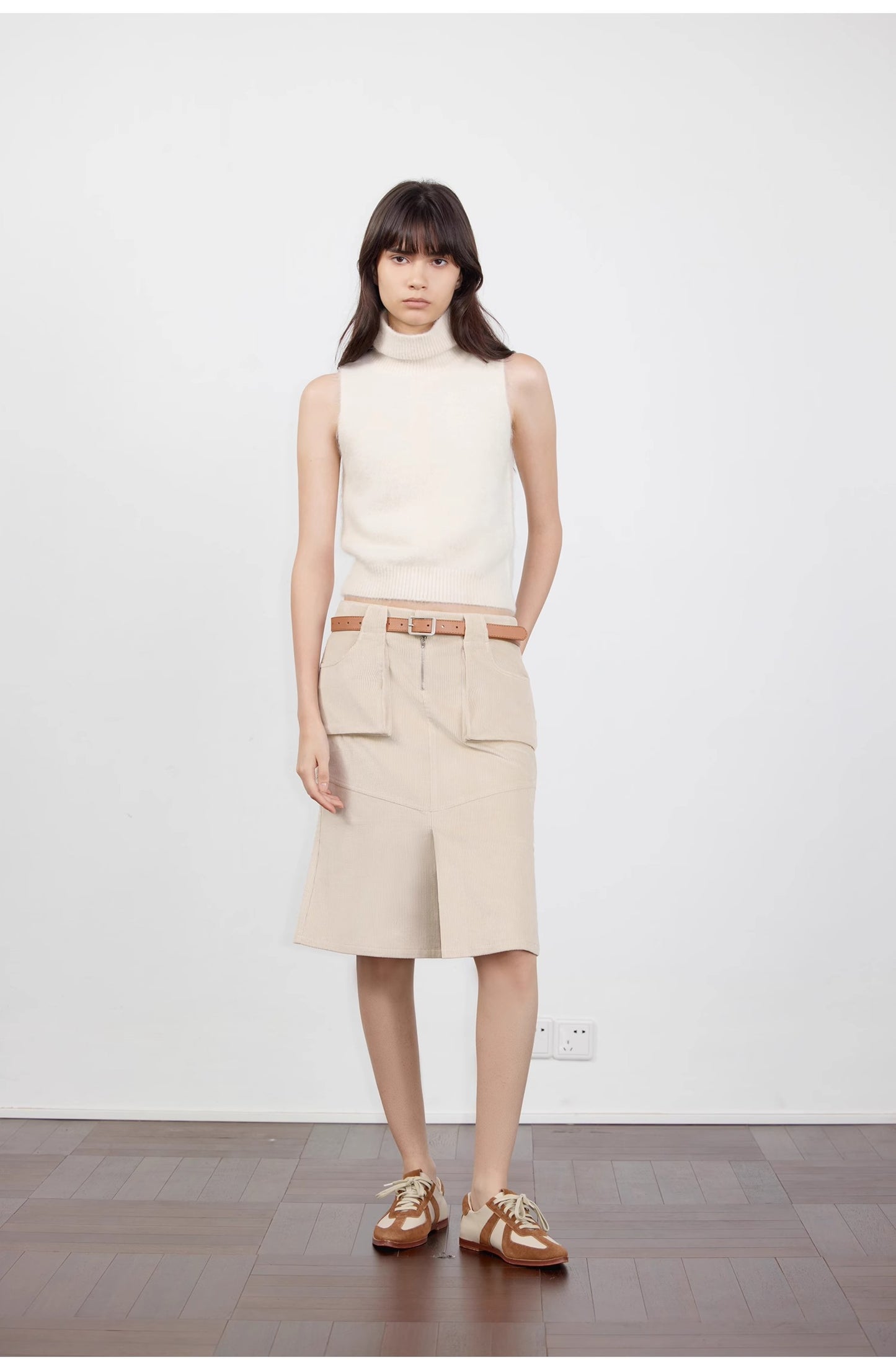 "Postcard Memory" Retro corduroy design front slit workwear fishtail skirt