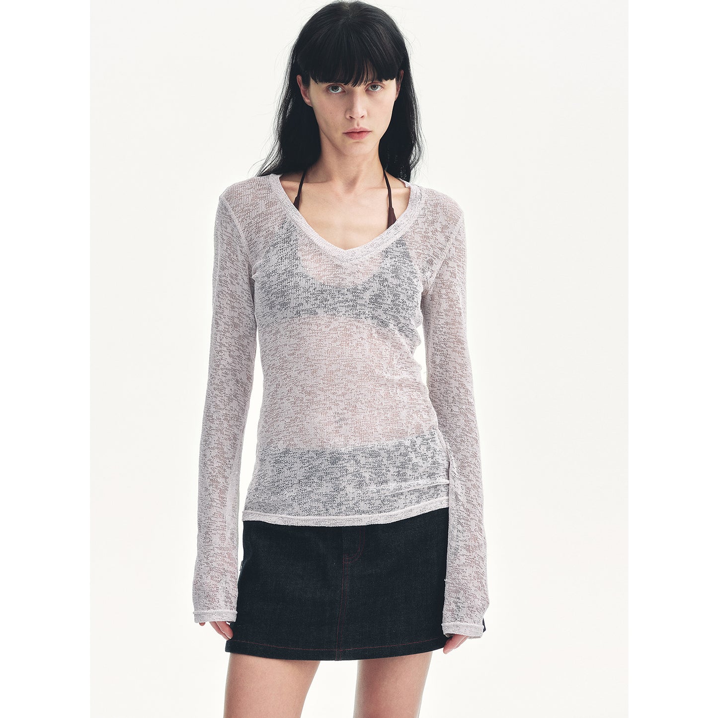 "Spring Old Dream" Loose and versatile slightly hollow V-neck straight shoulder top