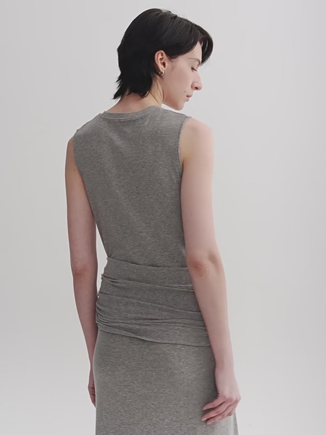 Ice silk wool blend dress with adjustable waistline, hip-flattering design, slim fit for a figure-slimming effect
