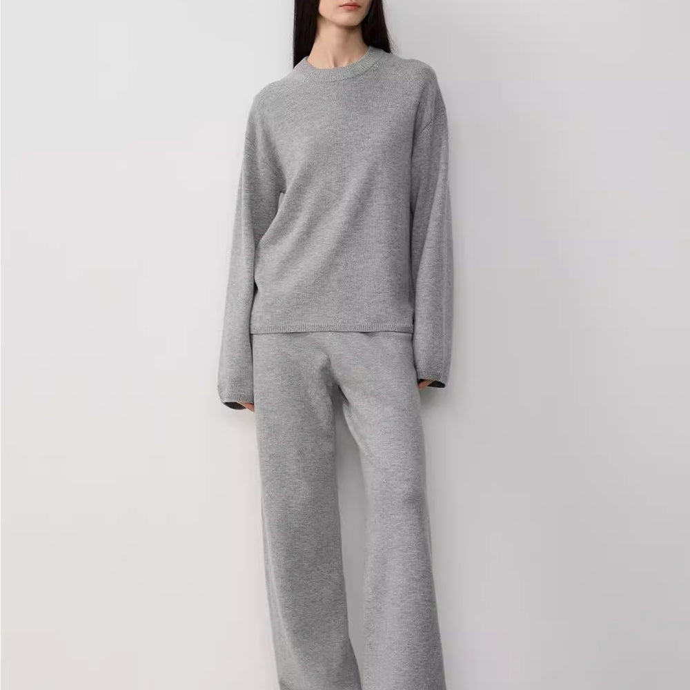 
                  
                    "Fall Winter Mischief" Basalan Merino Wool Knit Outfit
                  
                