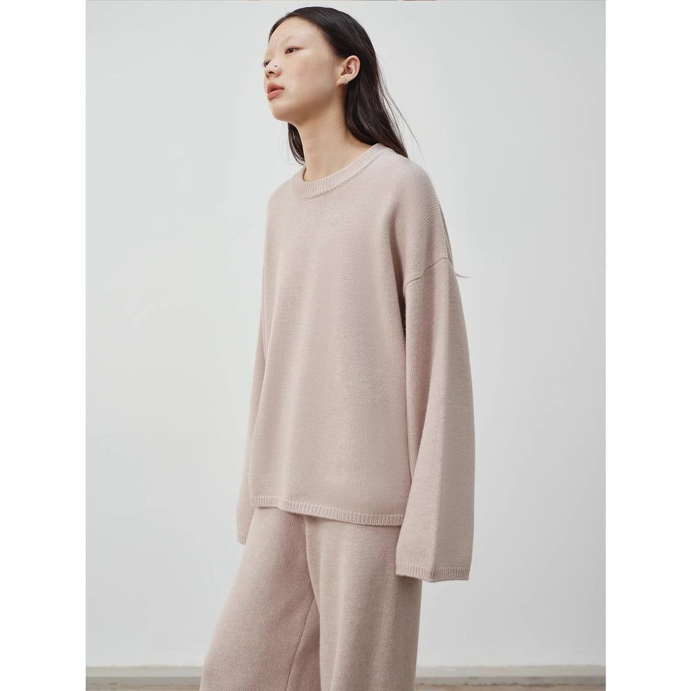 
                  
                    Wilderness Chasing Truth Minimalist Loose Wool Knit + Pants
                  
                