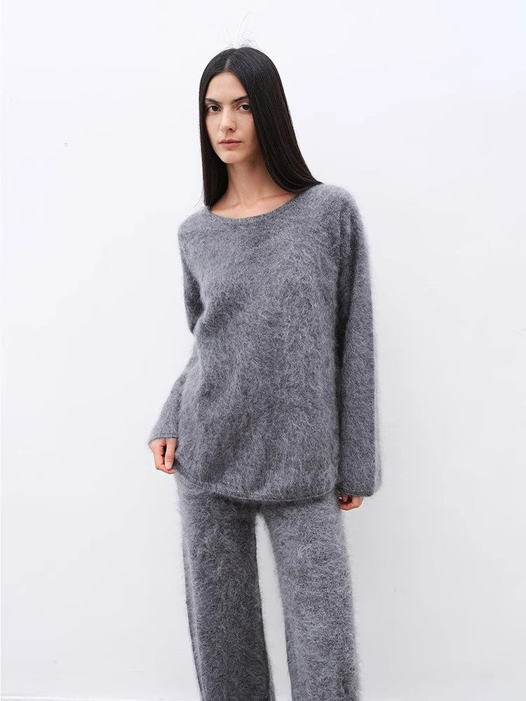 "Half-Ripe Winter" Cashmere Comfortable Loose-Fit Crewneck Sweater and Straight-Leg Knit Pants Set
