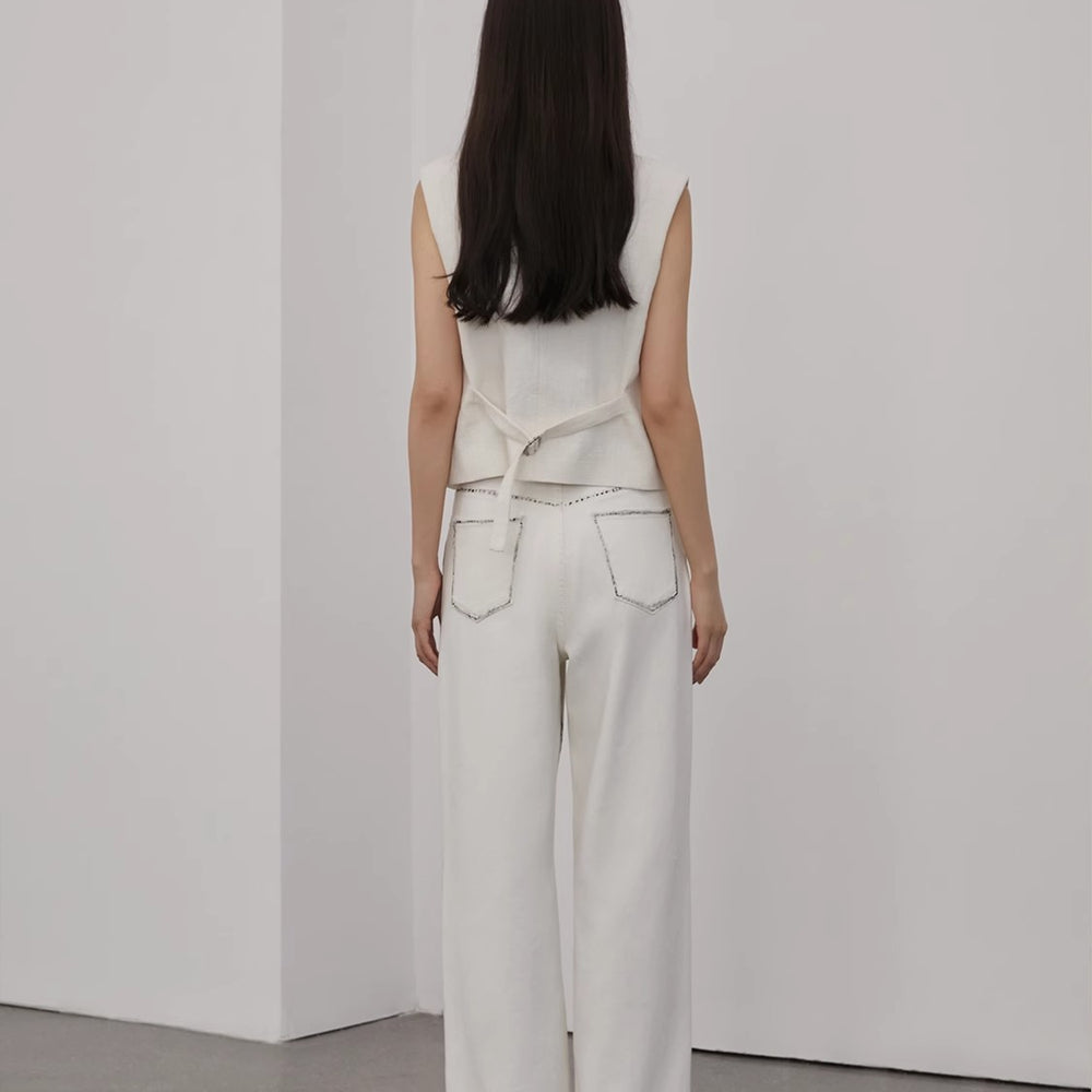 
                  
                    Beyond the Clouds White Loose-fitting Brush the edges Wide-leg Pants
                  
                