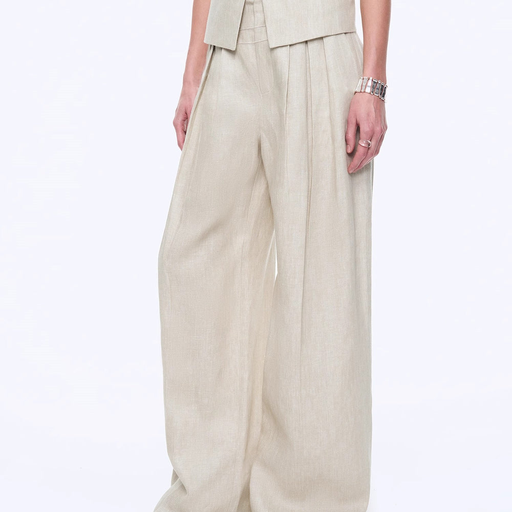 
                  
                    "Old Money Space" Linen draped vest and straight trousers suit
                  
                
