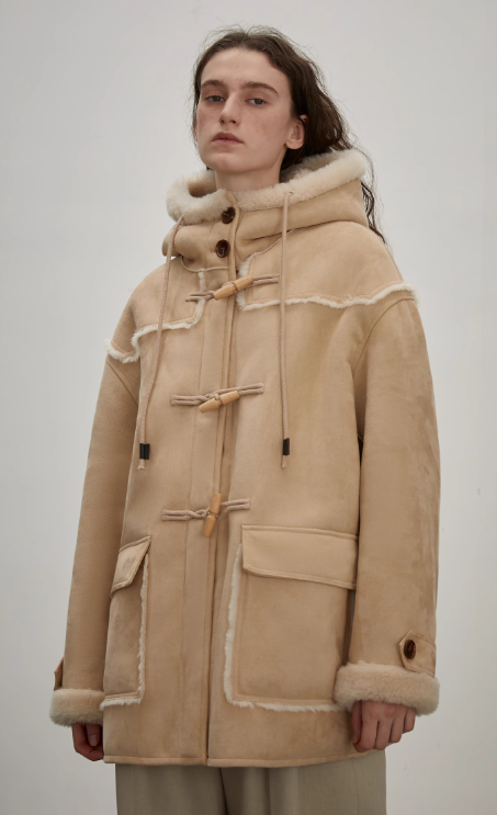 
                  
                    "Quartet Short" Wool Artificial Compositesuede Hooded Shearling Jacket
                  
                
