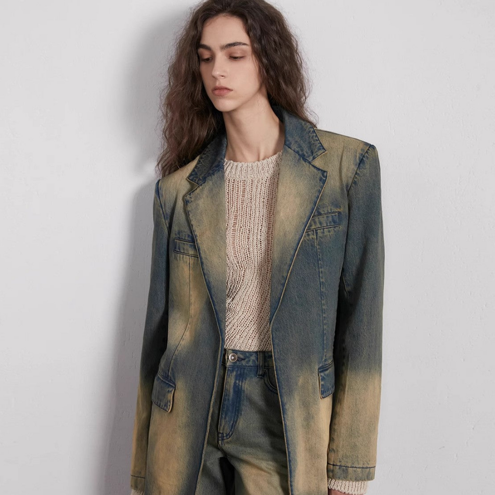 
                  
                    Barcelona street view retro washed distressed wide shoulder suit denim jacket
                  
                