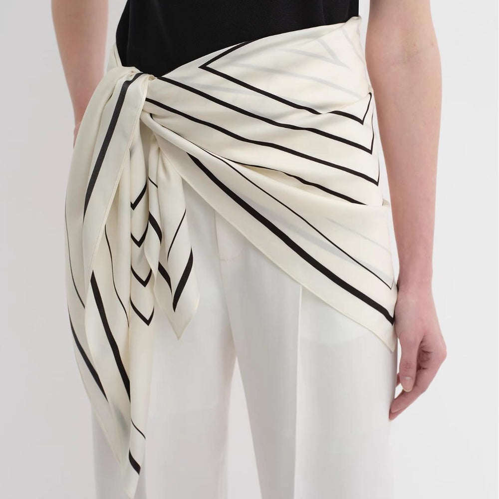 
                  
                    Stretch silk original geometric print silk scarf
                  
                