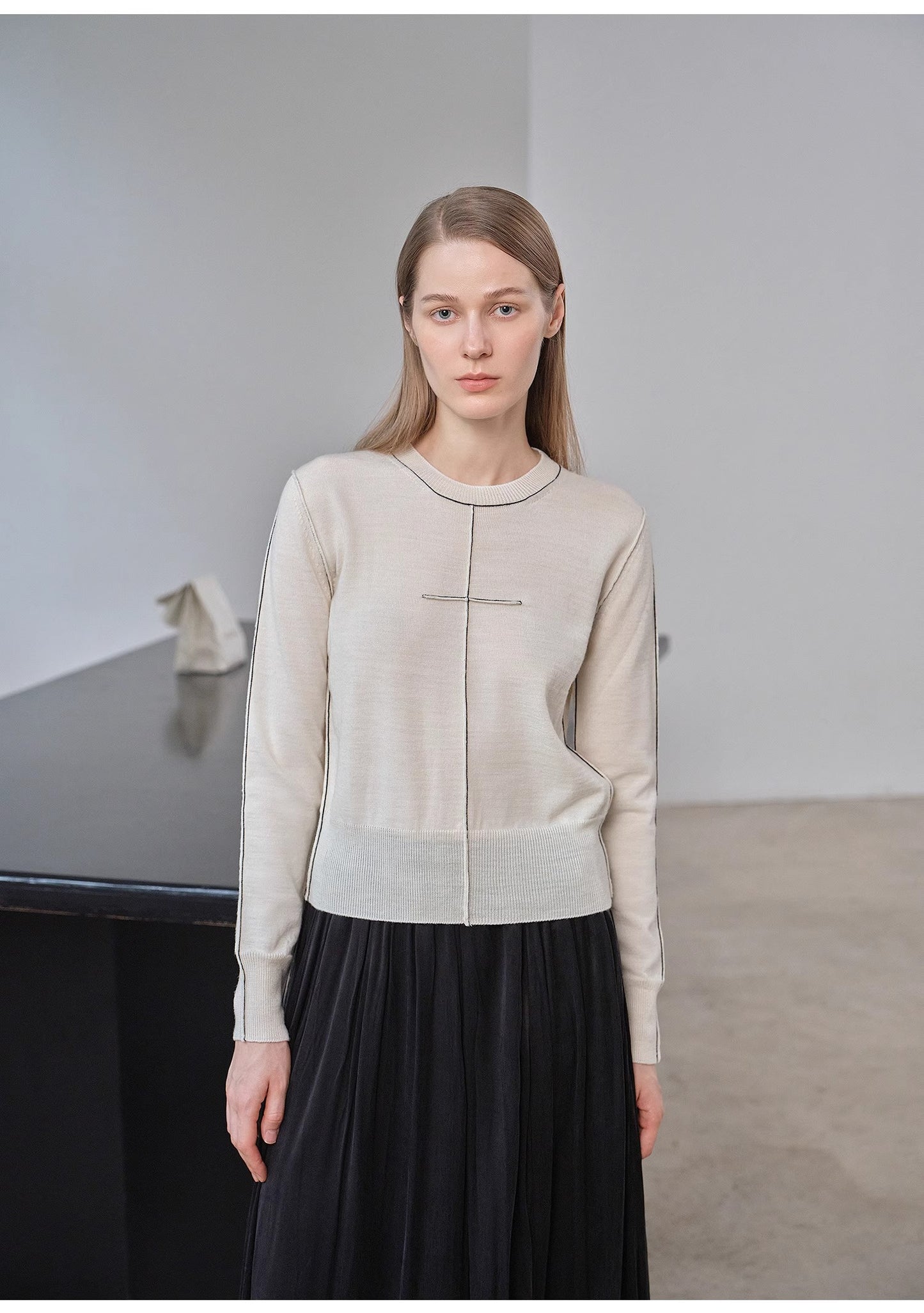“Imbell"Imported Yangtze 30NM Contrast Stitch Wool Knit Skin-Friendly Short Top