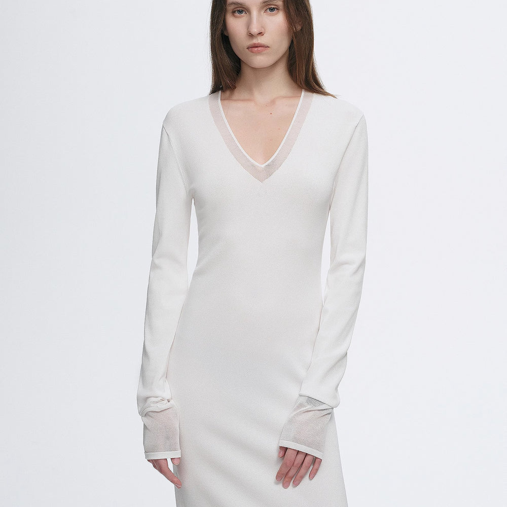 
                  
                    Elegant and intellectual triacetate Tencel blended skin-friendly transparent splicing design V-neck dress
                  
                