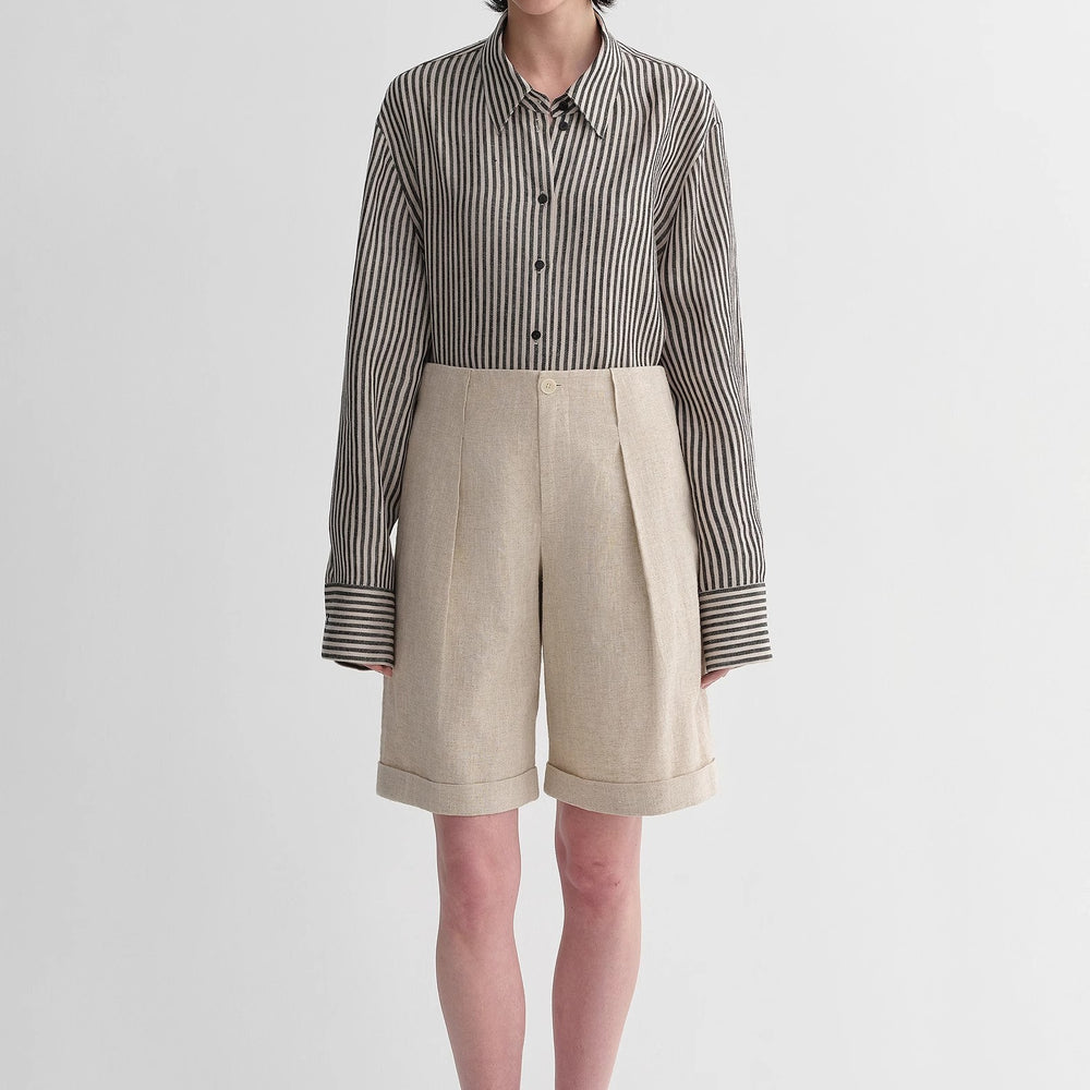 
                  
                    100% linen classic silhouette pinstripe lapel wide breathable long sleeve spring and summer shirt for women
                  
                