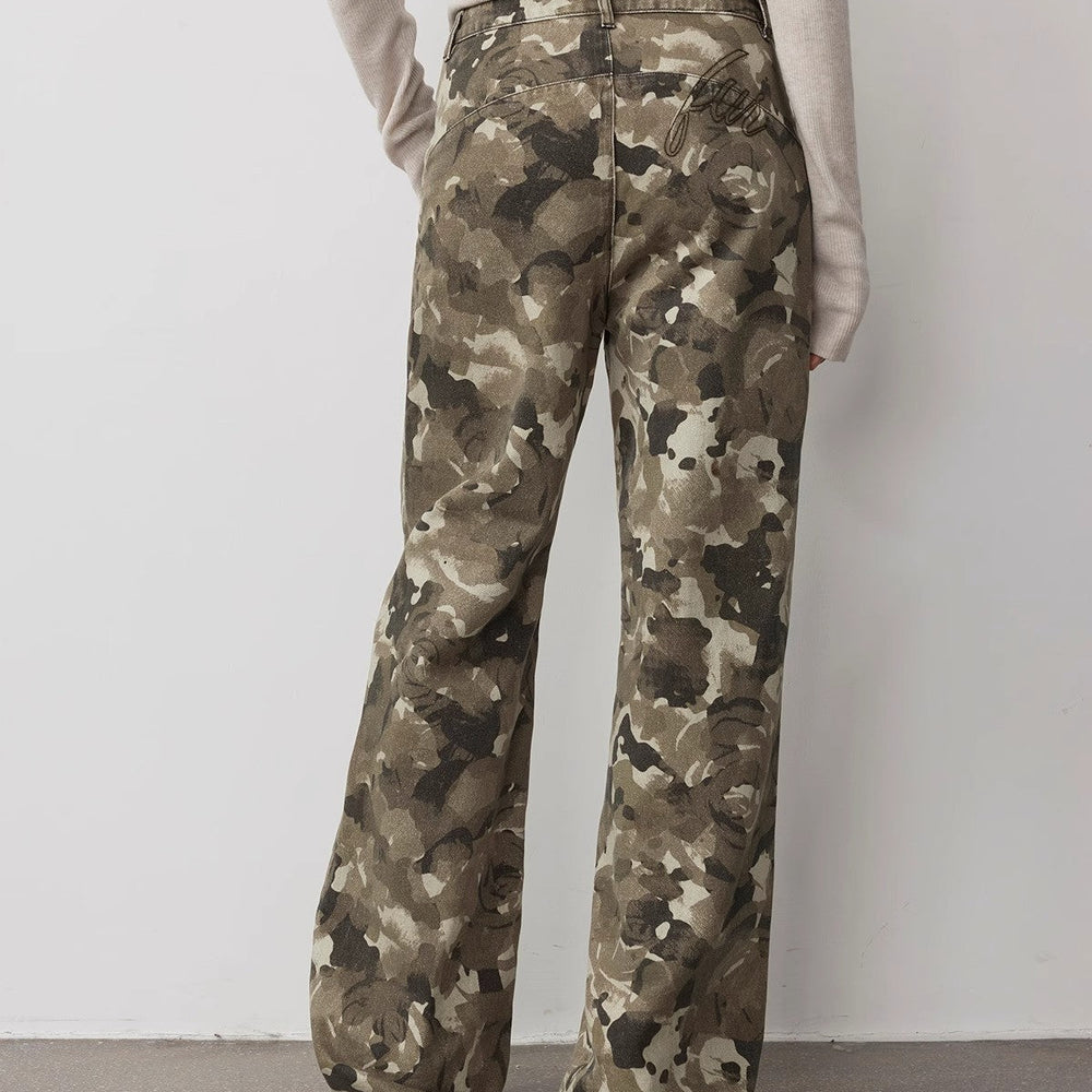 
                  
                    "Camouflage Charm " Cool, Trendy, Unique, and Personalized Original Camouflage Print Washed Loose Straight-Leg Denim Jeans
                  
                