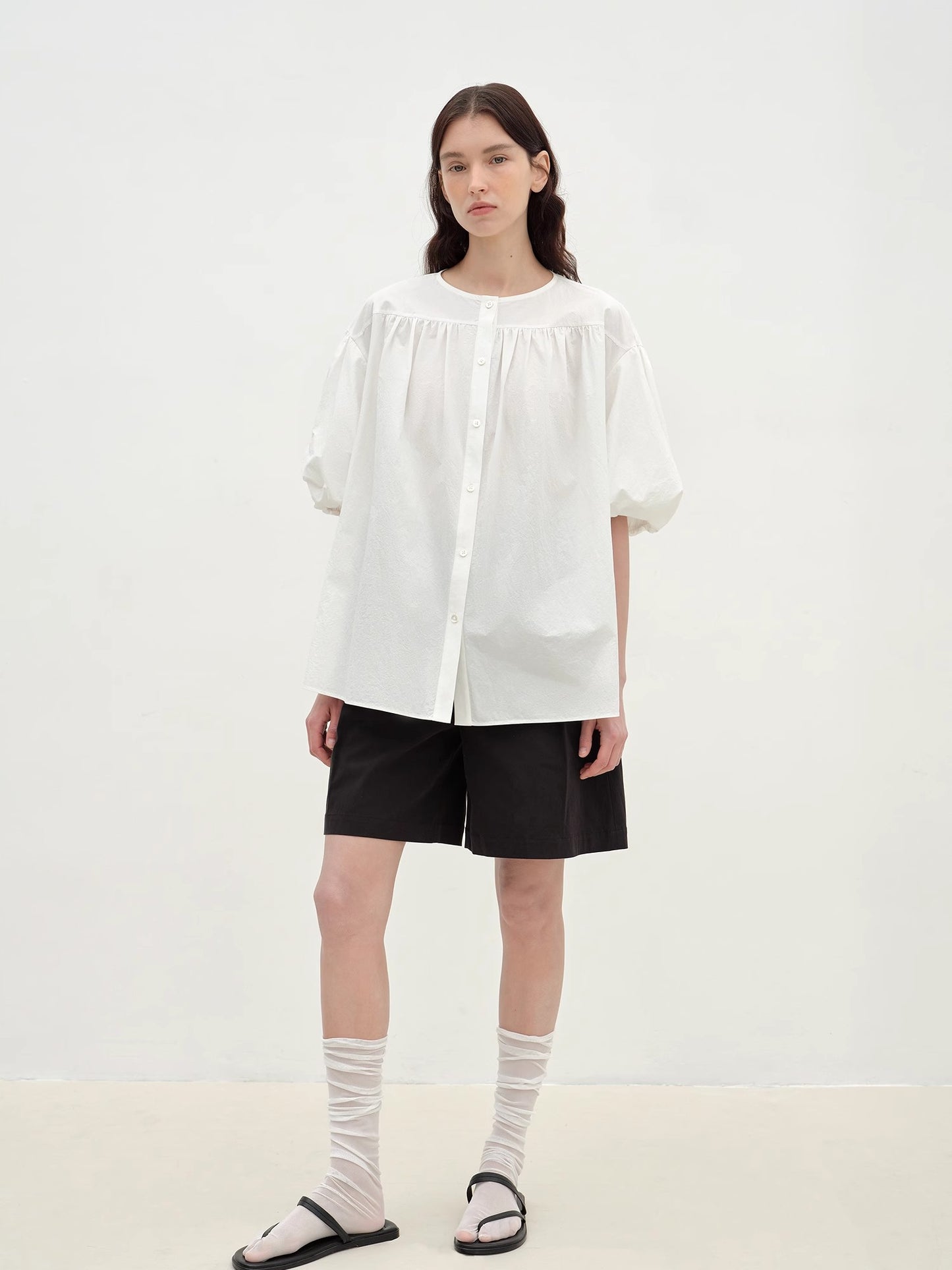 "Romantic Line Drawing" Pure Cotton Slightly Wrinkled Puff Sleeve Short Top for Women