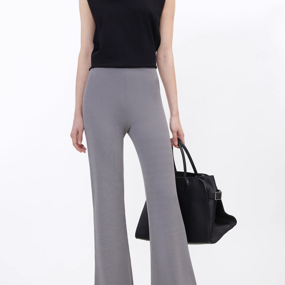 
                  
                    Knitted bootcut trousers, glutinous rice trousers, pit striped casual trousers
                  
                