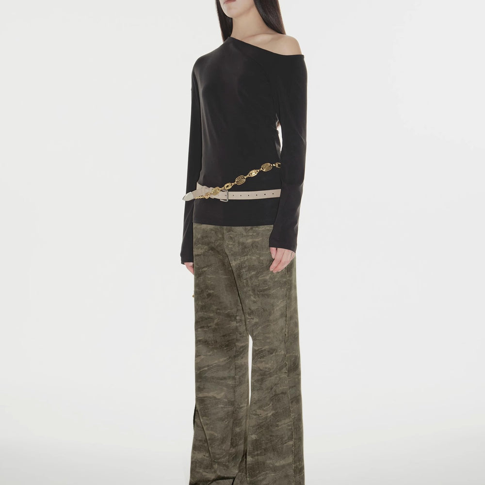 
                  
                    "Fashionable Street" Off-shoulder Slim Fit Lyocell Tencel Wool Long Sleeve T-shirt
                  
                