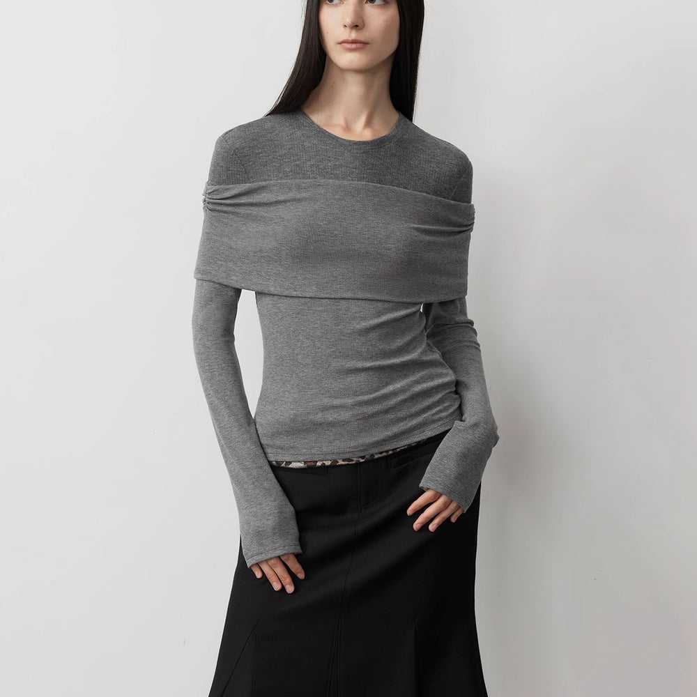 
                  
                    "Modern Tricks" personalized layered Tencel wool fake two-piece splicing one-shoulder versatile knitted top
                  
                