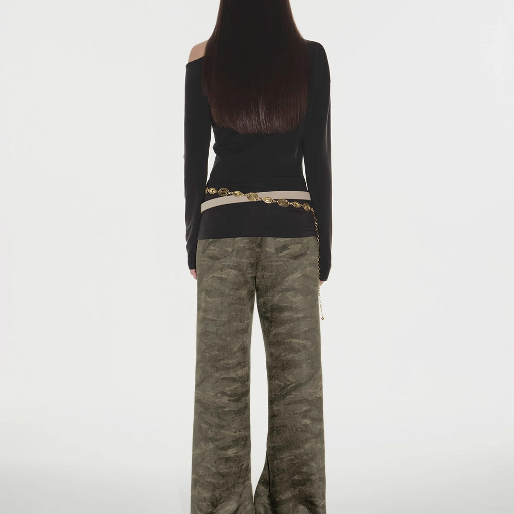 
                  
                    "Fashionable Street" Off-shoulder Slim Fit Lyocell Tencel Wool Long Sleeve T-shirt
                  
                