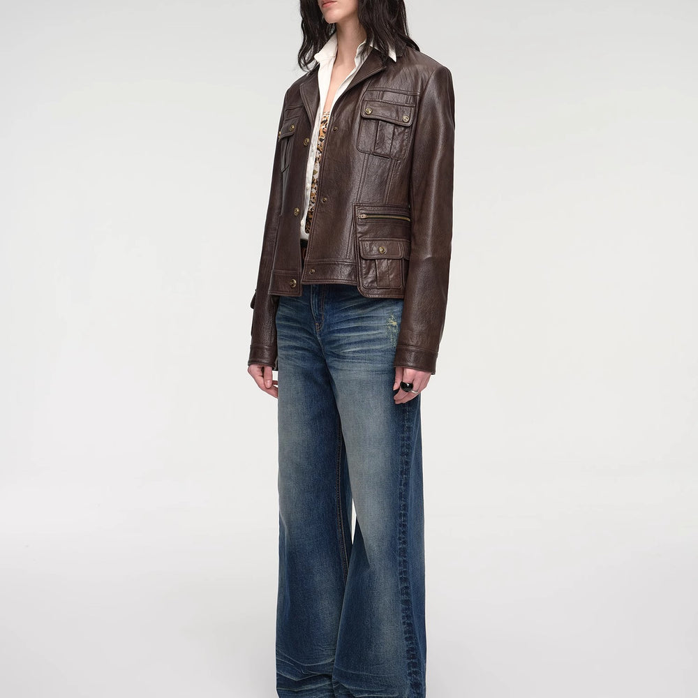 
                  
                    "Phantom of the Floating Palace" imported oil wax sheepskin waist leather jacket from New Zealand
                  
                