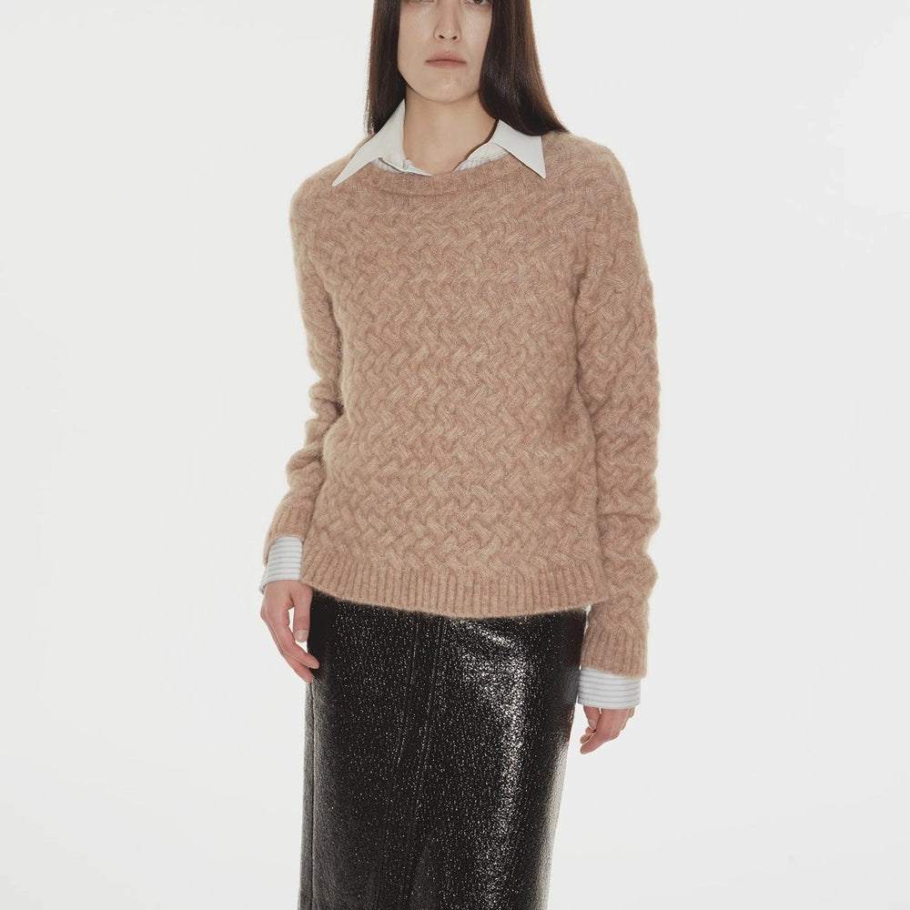
                  
                    [FF×JW Collaboration Warm Exclusive] Classic Mohair Pullover Sweater with Textured Knit and Warmth-Enhancing Round Neck
                  
                