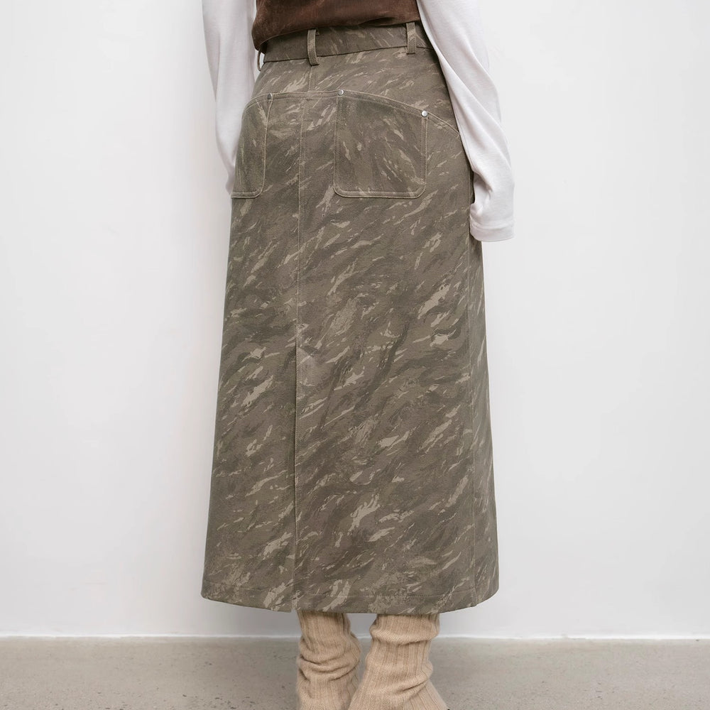 
                  
                    "Thousand Layers of Echoes" Chenille Original Print Camouflage Retro Distressed Straight Mid-Waist Skirt
                  
                