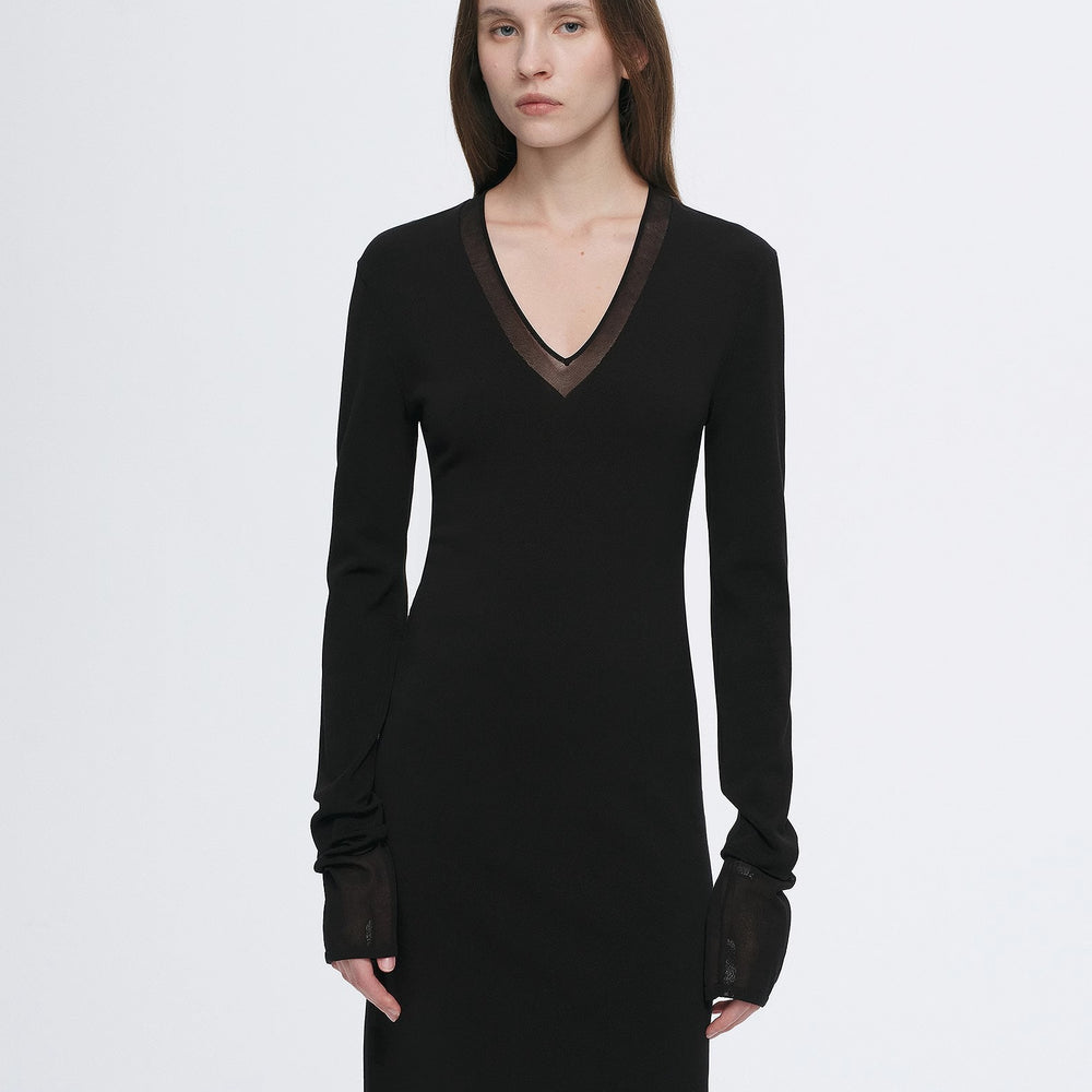 
                  
                    Elegant and intellectual triacetate Tencel blended skin-friendly transparent splicing design V-neck dress
                  
                