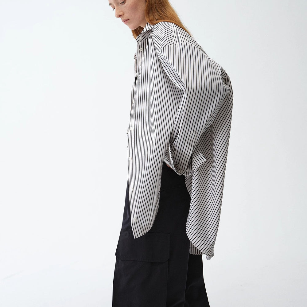 
                  
                    "Striped Fantasy" Casual Asymmetric Slanted Front Two-Wear Striped Long Sleeve Shirt
                  
                