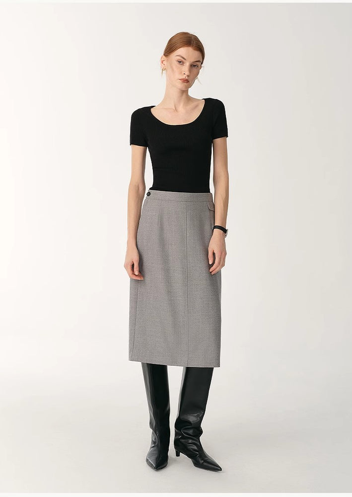 
                  
                    German Yangtze machine washable wool round neck slim short sleeve top for women
                  
                