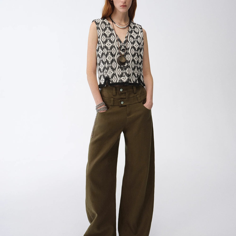 
                  
                    "Venice" Classical simple silhouette Italian imported jacquard ethnic style V-neck vest
                  
                