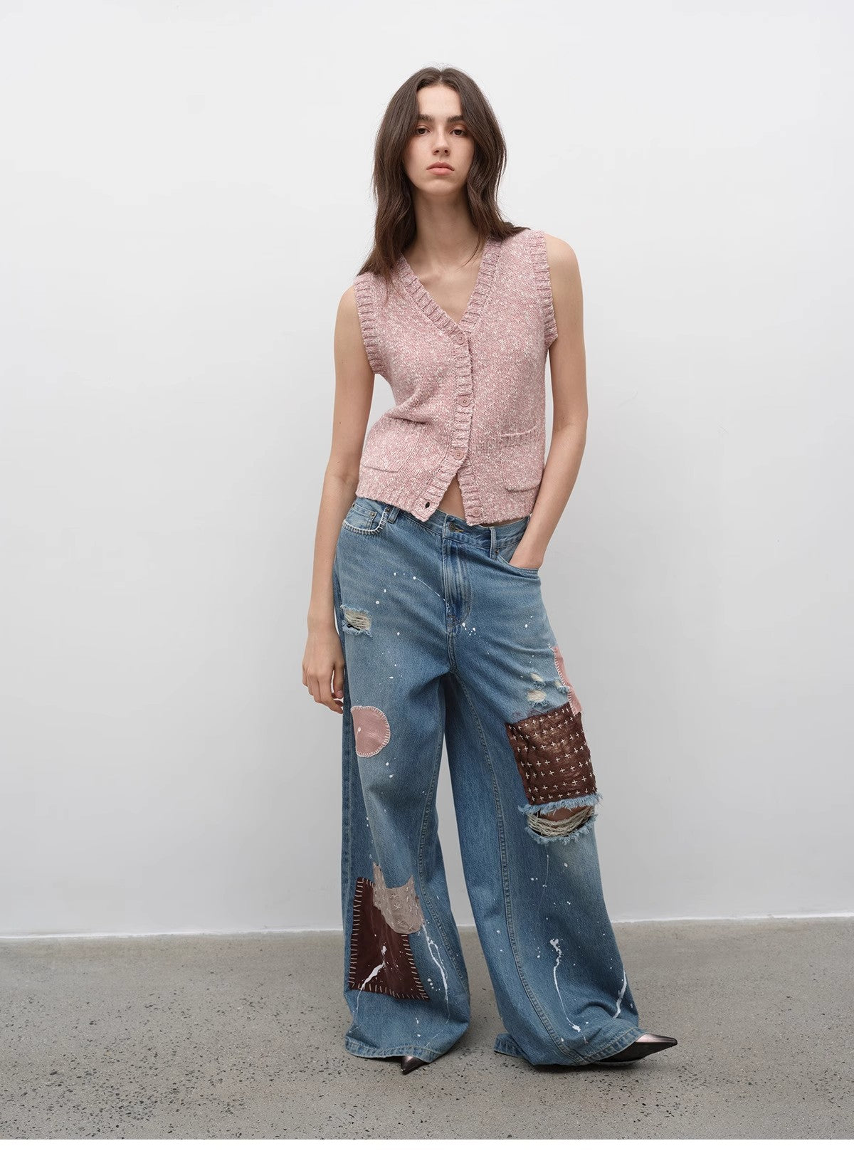 "Stacking Rehearsal" Fashionable vintage style layering artifact wool blend dotted V-neck knitted vest for autumn