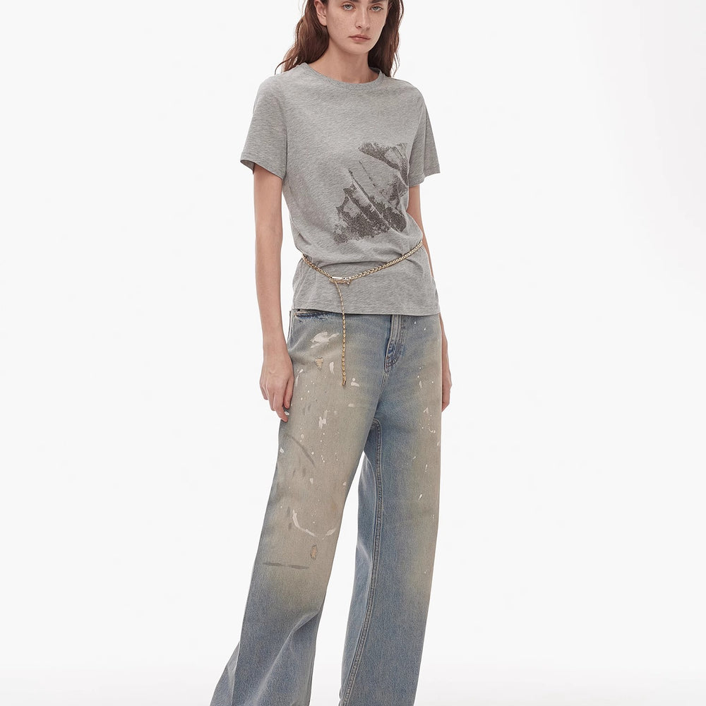 
                  
                    Fashionable and slim fit, all-season original printed, tailored hourglass-style, round neck, short waist T-shirt
                  
                