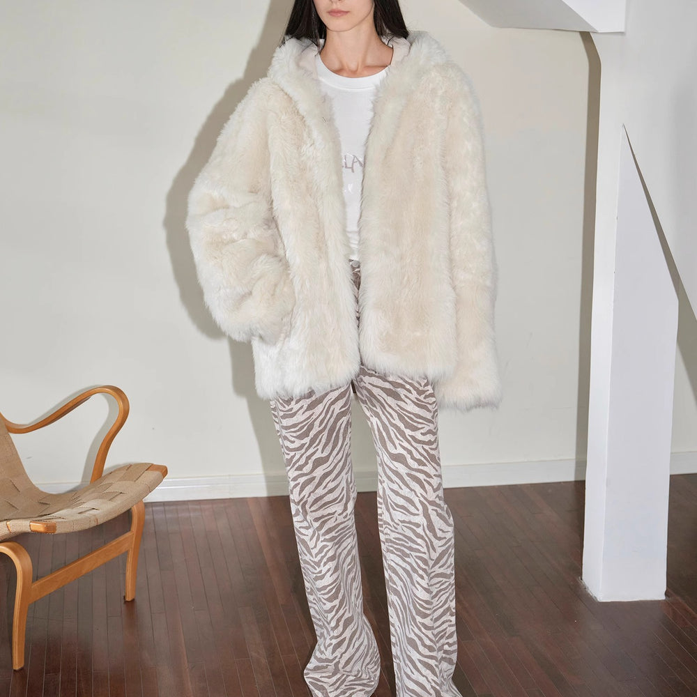"Winter Snow" lazy silhouette hooded Tuscan curly sheepskin fur coat winter