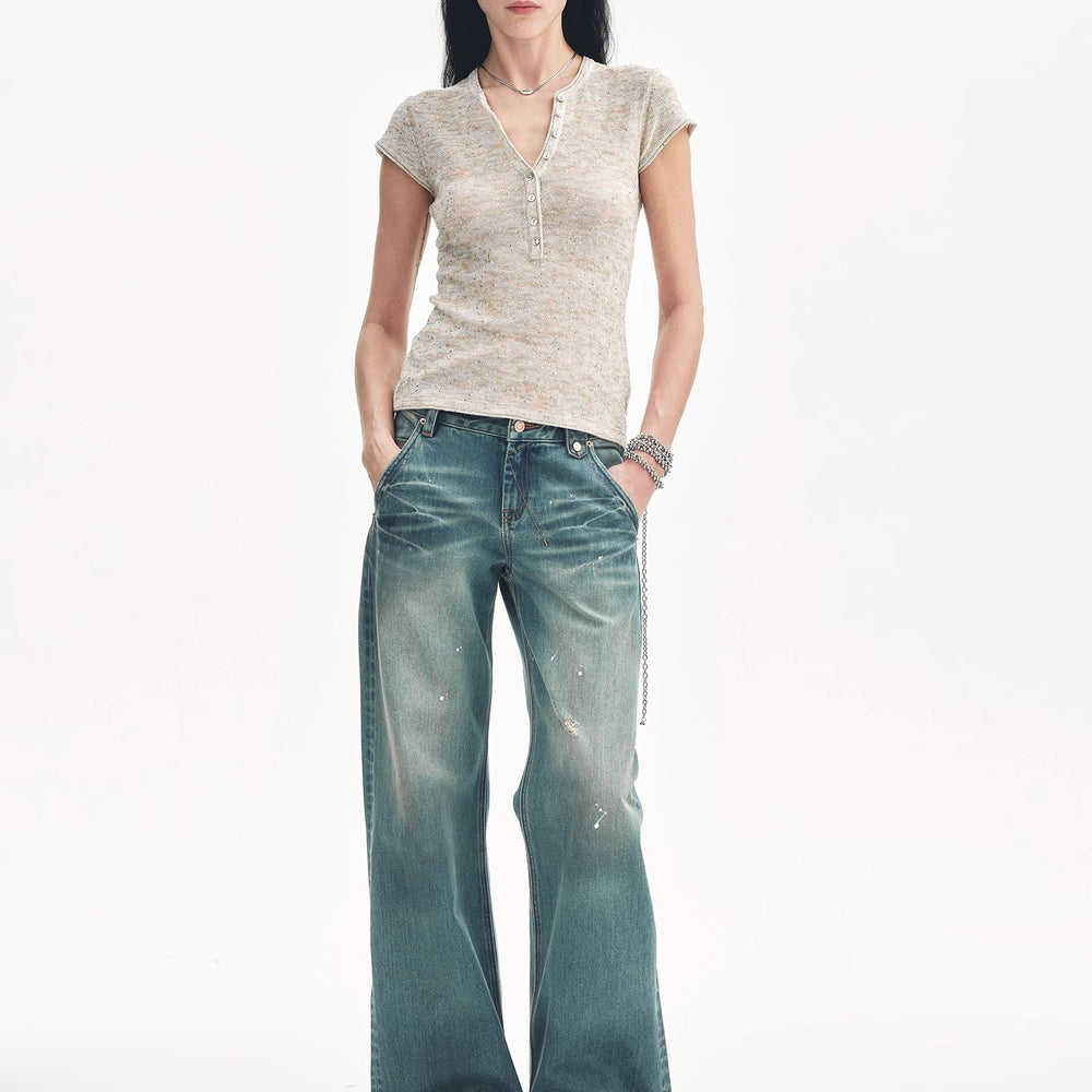 
                  
                    "Minimalist Light Gap" Cotton and Linen Blend Sequined Henley Neck Short Sleeve T-Shirt
                  
                