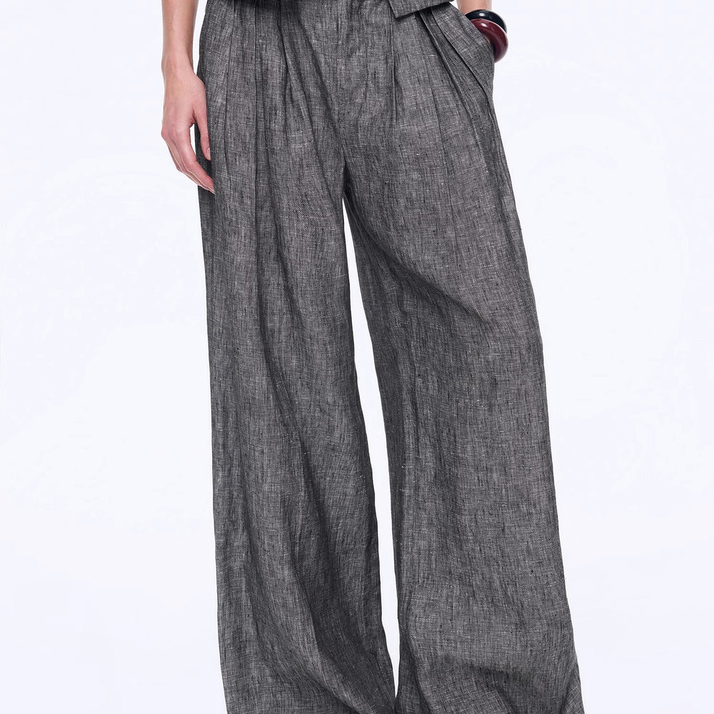 
                  
                    "Old Money Space" Linen draped vest and straight trousers suit
                  
                