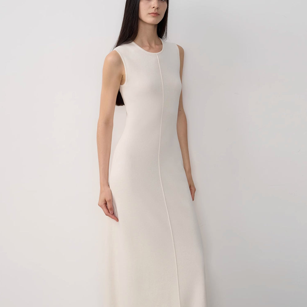 
                  
                    "Island Letters" Limited Edition Baslan Merino Wool Extra Long Sleeveless Lazy Knit Dress
                  
                