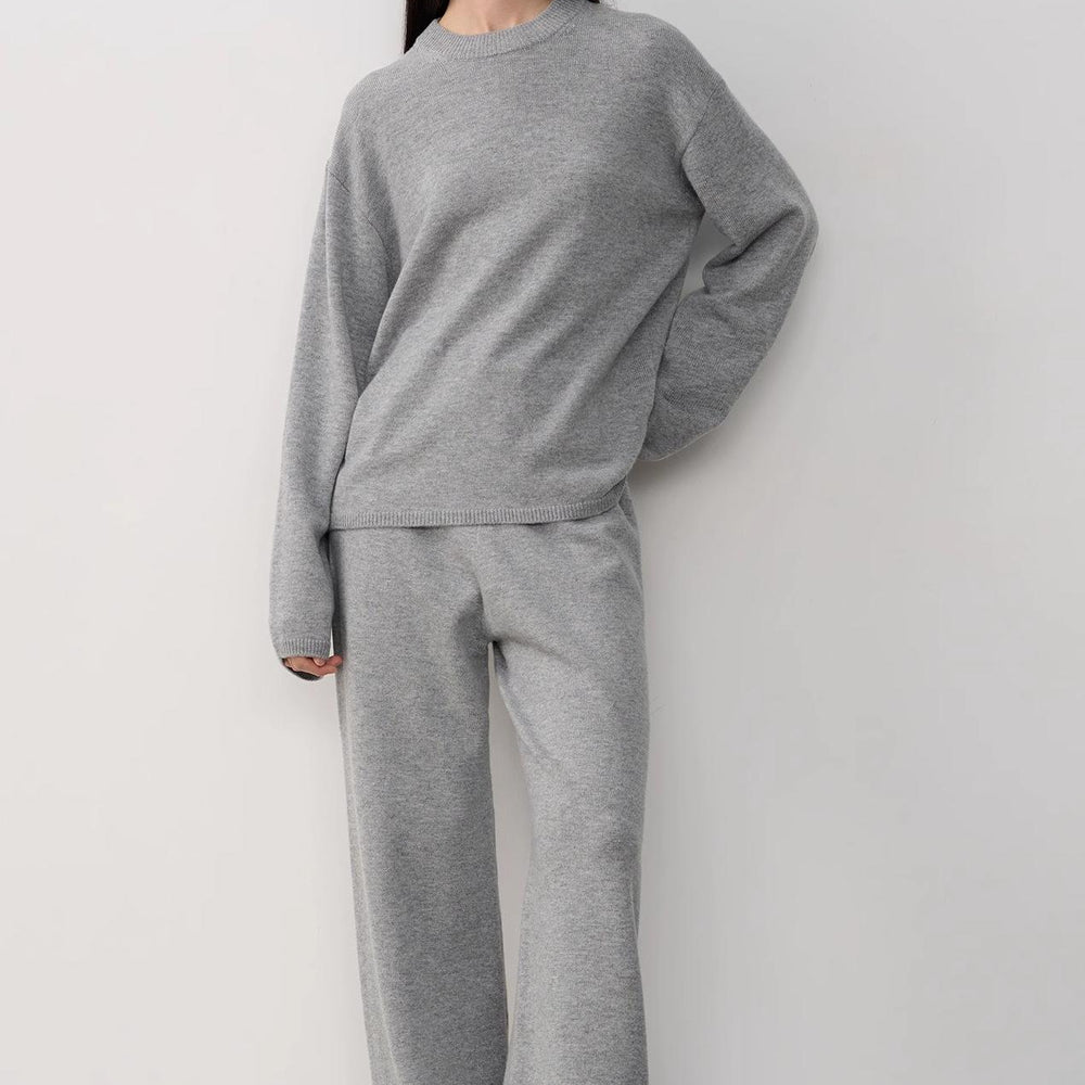
                  
                    "Fall Winter Mischief" Basalan Merino Wool Knit Outfit
                  
                