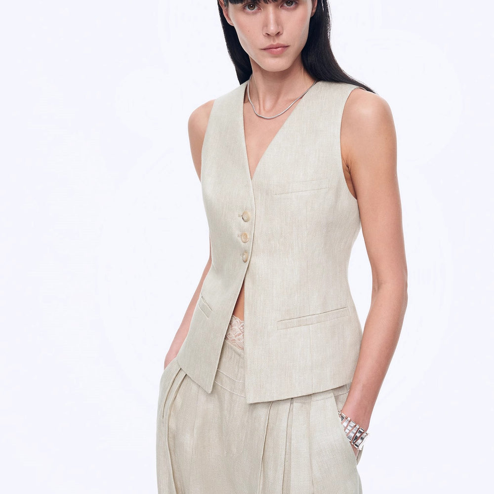 
                  
                    "Old Money Space" Linen draped vest and straight trousers suit
                  
                