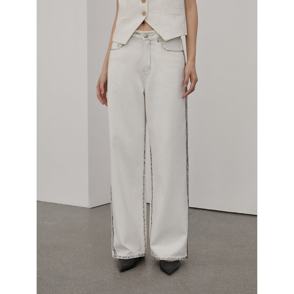 
                  
                    Beyond the Clouds White Loose-fitting Brush the edges Wide-leg Pants
                  
                