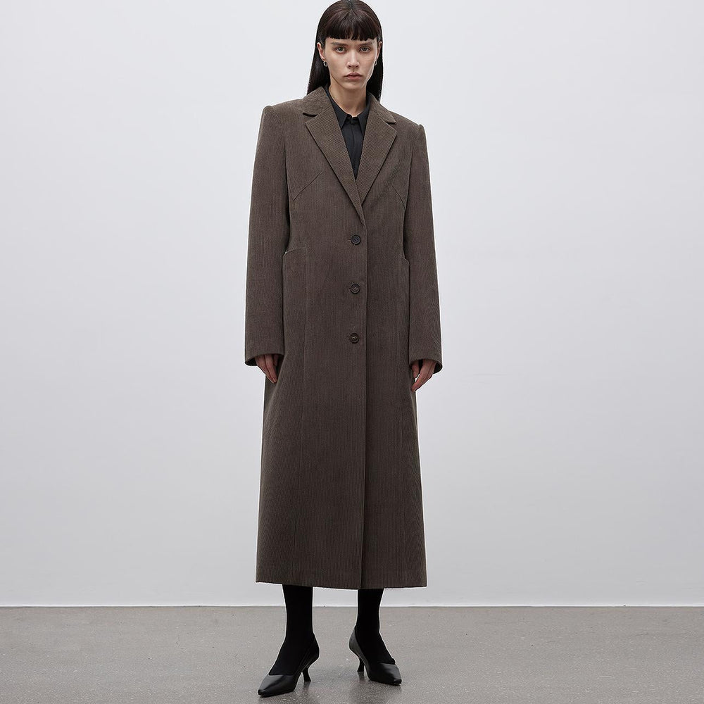 
                  
                    Corduroy three-dimensional pocket waist coat
                  
                