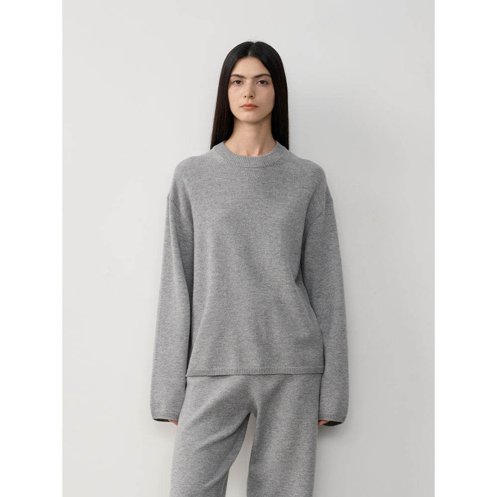 
                  
                    "Fall Winter Mischief" Basalan Merino Wool Knit Outfit
                  
                