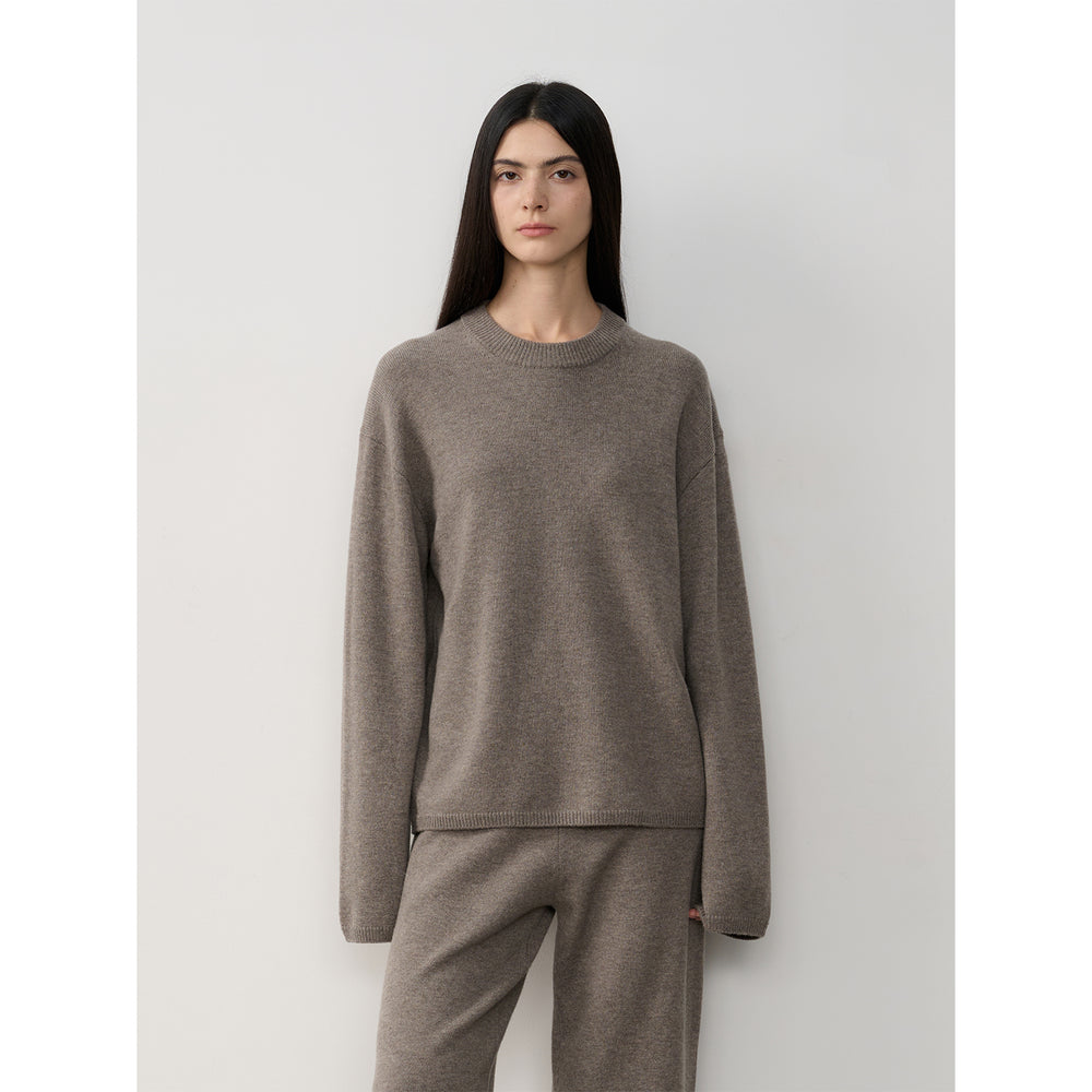 
                  
                    "Fall Winter Mischief" Basalan Merino Wool Knit Outfit
                  
                
