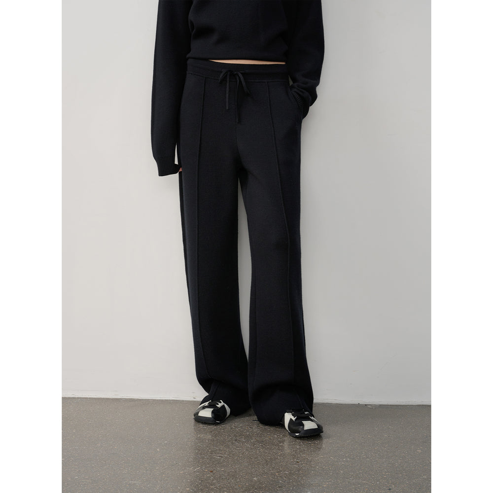 
                  
                    "Urban One" Wool Hooded Knit Outfit
                  
                