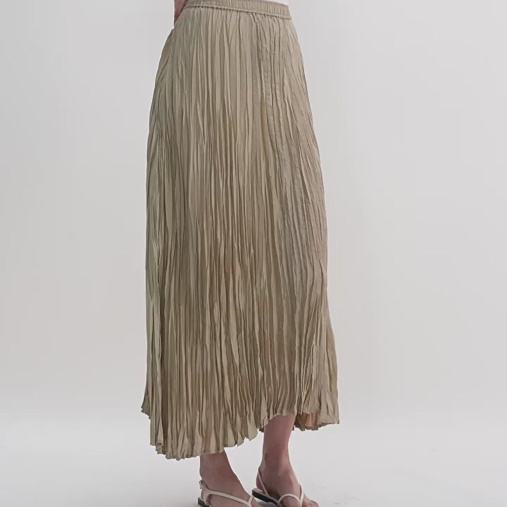 
                  
                    Video in der Galerie ansehen und abspielen, Mulberry silk custom pleated irregular hem skirt for women
                  
                